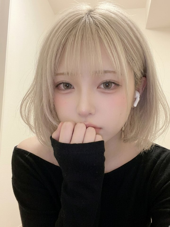 ひよ tweet media