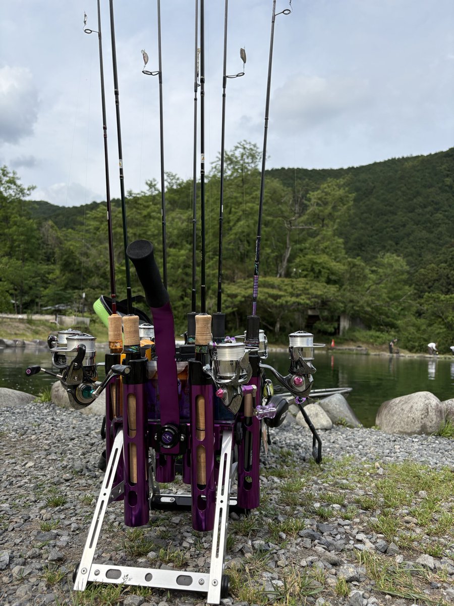 amataka14's tweet photo. 今日は久し振りのOFCさん🎣
魚のコンディションも良く終始釣れ釣れだったし、白熱のバトルも刺激的で最高に楽しかった😆また行きます🫡 https://t.co/cE1SW6dA9w