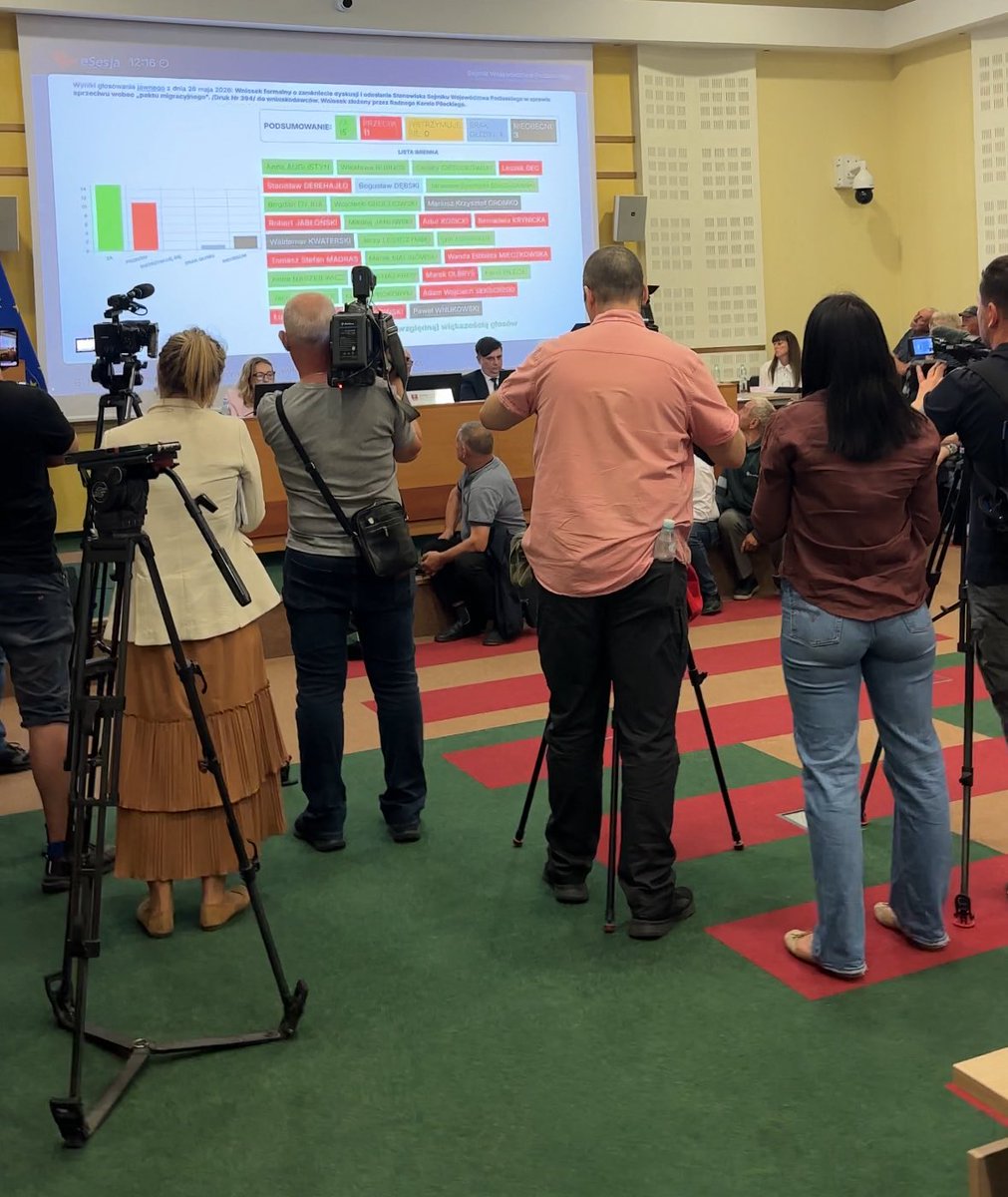 Adrian Stankiewicz tweet media