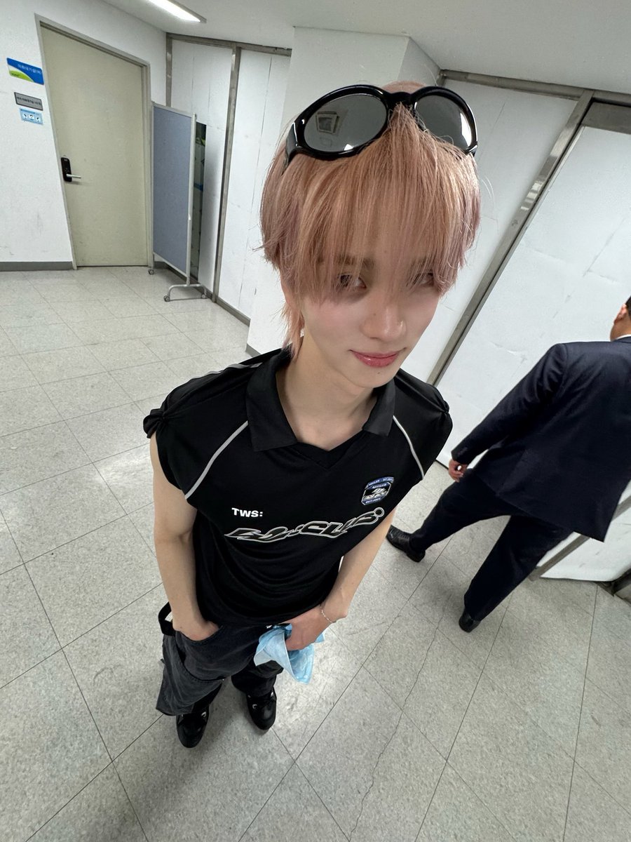 피이 tweet media