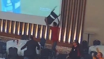 Burukista🧣 tweet media
