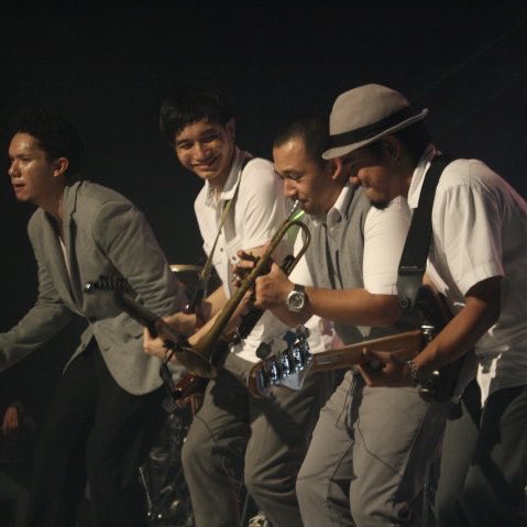 MALIQ & D'Essentials tweet media