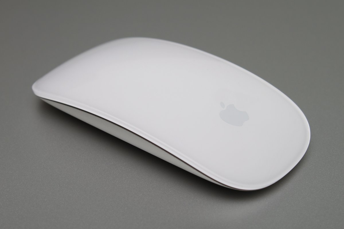 jacksongarg's tweet photo. 🚨 Ferrari just dropped their first electric car, the **Luce**... and they hired **Jony Ive** (the Apple legend behind the iPhone & Magic Mouse) to design it.    Bro turned the prancing horse into a giant rolling Apple Mouse. 🐭⚡    Minimalist curves, premium feel, zero buttons in sight... just swipe to accelerate.    Ferrari fans in shambles, but at least it’ll pair perfectly with your AirPods. 😂    #FerrariLuce #JonyIve #AppleOnWheels #EVera