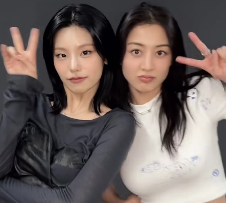 _zyozyoo's tweet photo. @lilmissyeji make a wish, birthday baby. I'll grant it to you while I sing you happy birthday all night long 😋🩷 https://t.co/Qmnol917sI
