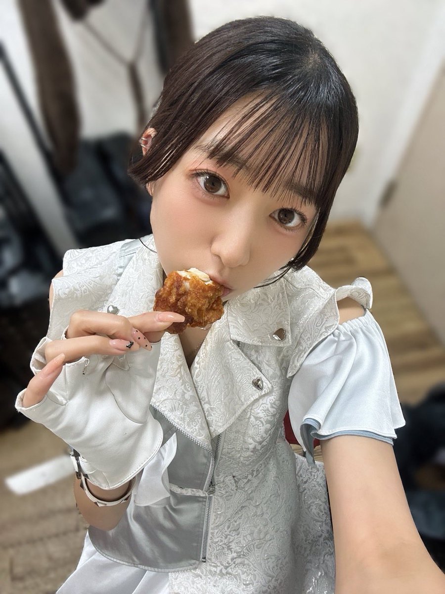ヨヨヨ tweet media
