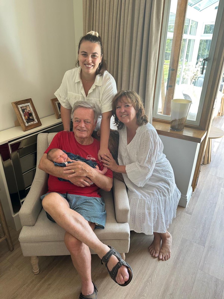 Tony Blackburn OBE. tweet media