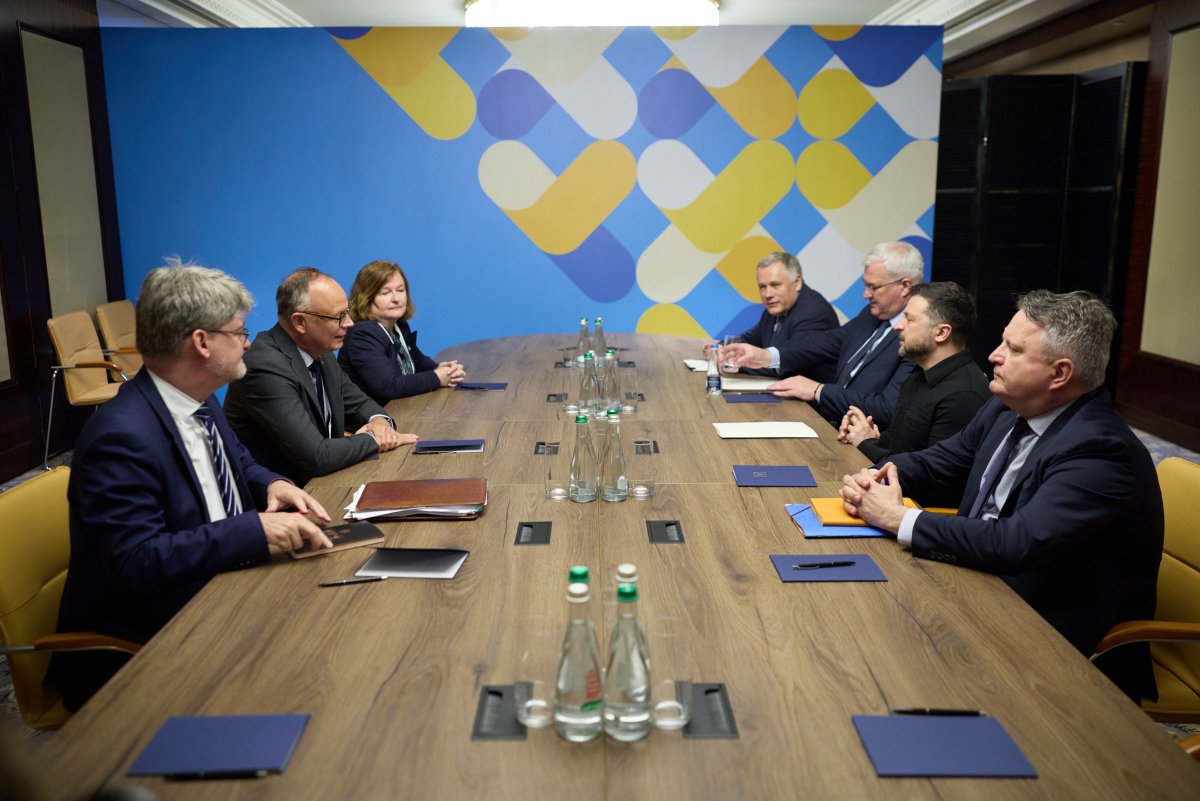 Volodymyr Zelenskyy / Володимир Зеленський tweet media