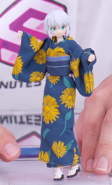 To go with the new minimal body part set and sandals is a teal