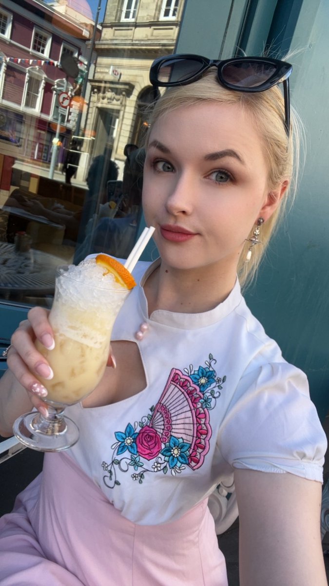 Sophie tweet media