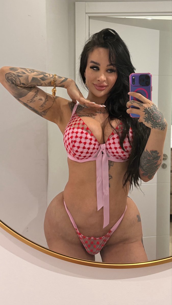 SABRINA VALENTINA tweet media