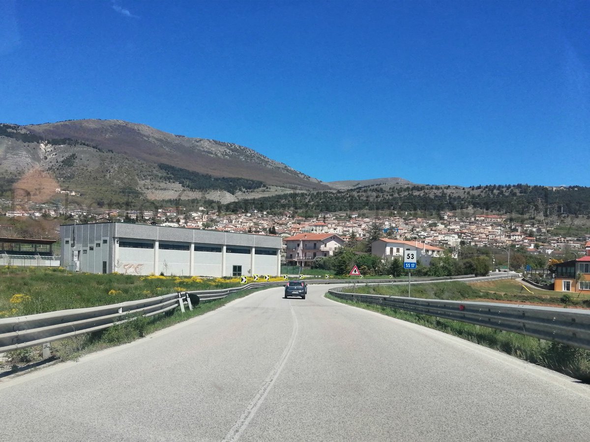 rocaphotography's tweet photo. On The Road.
Barisciano.  
Abruzzo,Italy.  
#Barisciano #Abruzzo #Italy #Italia #fotografia  #photooftheday #picoftheday #photography #robertocastigliaphotography https://t.co/H2my36nT60