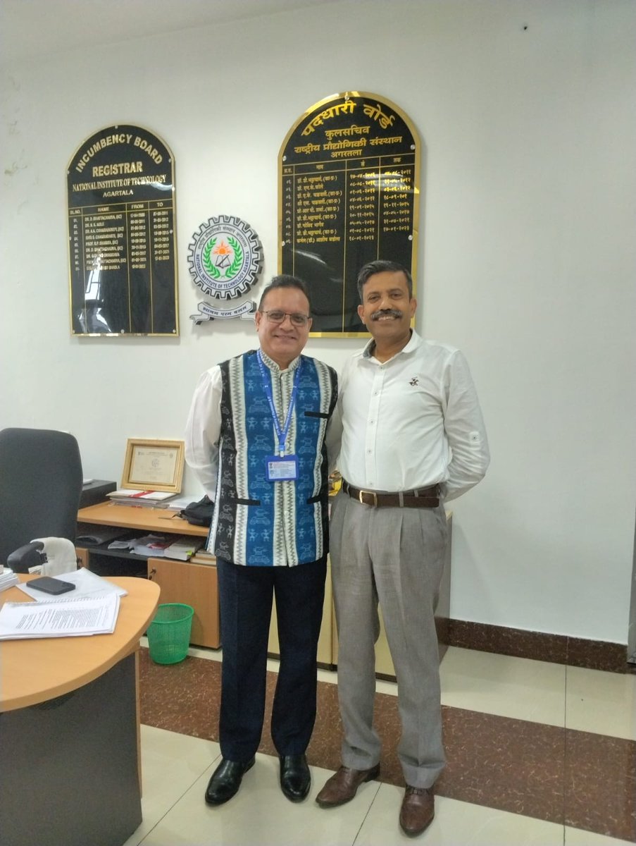 stpiagartala's tweet photo. Jurisdictional Director, STPI Guwahati Directorate had a meeting with Director, IT, GoT, Director, NITA, Director, IIITA &amp; Registrar, NITA &amp; appraised them on various and recent promotional activities of STPI during his visit to STPI Agartala. @SoumyaOtta @stpiindia @stpiguwahati https://t.co/MFlO4LSJ0a