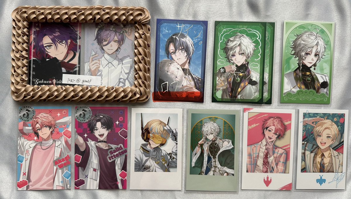 gim6f's tweet photo. 交換 譲渡 にじさんじ 3SKM VOLTACTION すぷれあ Oriens Dytica ROF-MAO 周年 チェキ カード

譲：画像1-3

求：https://t.co/t4oPQGP1cC

郵送
R⇄R、N⇄Nでの交換
青線は比率違い◎
赤線は同種交換or💝との交換のみ

お気軽にお声掛けお願いいたします🙇🏻‍♀️ https://t.co/KM5B1EhWwb