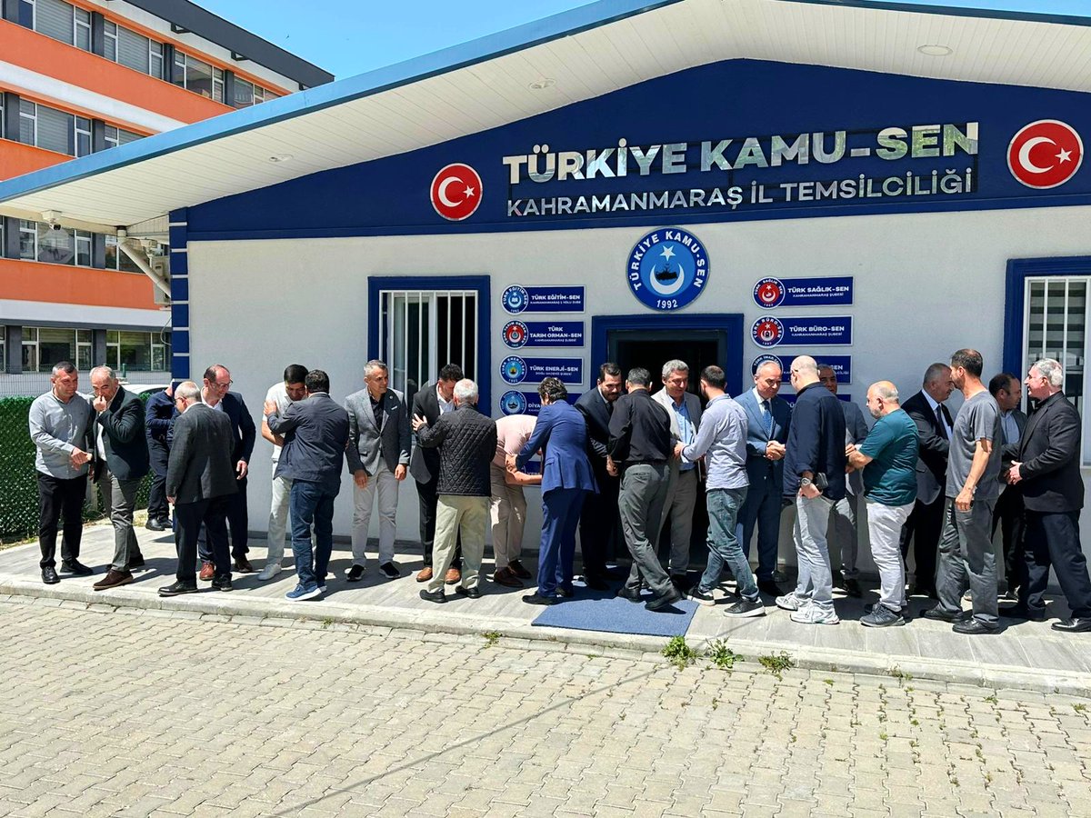 Turkavkmaras46's tweet photo. Türkav Kahramanmaraş Şube Başkanlığı olarak 
Türkiye Kamu Sen Kahramanmaraş İl Başkanlığımızin düzenlediği Bayramlaşma programına katilarak birliğimizi pekiştirdik.
 Bu vesileyle Yüce Turk Milletinin ve Türk İslâm dünyasının bayrami mübarek olsun.
@TurkavGenMrk https://t.co/4LKVYHt7qS
