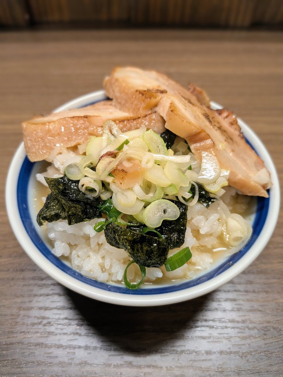 すーま tweet media