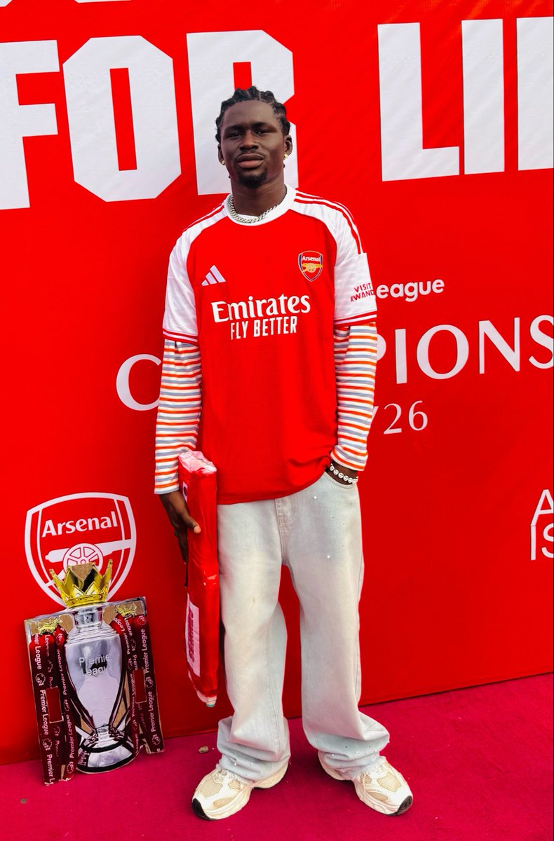 CAgabson's tweet photo. How many arsenal fans do we have on this X ?? 

#arsenal https://t.co/trcq09Det7