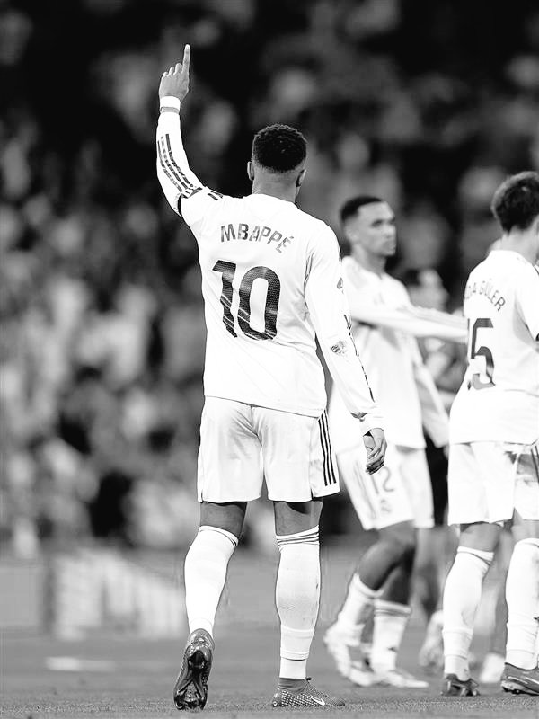 Fabrizio Mbappe tweet media