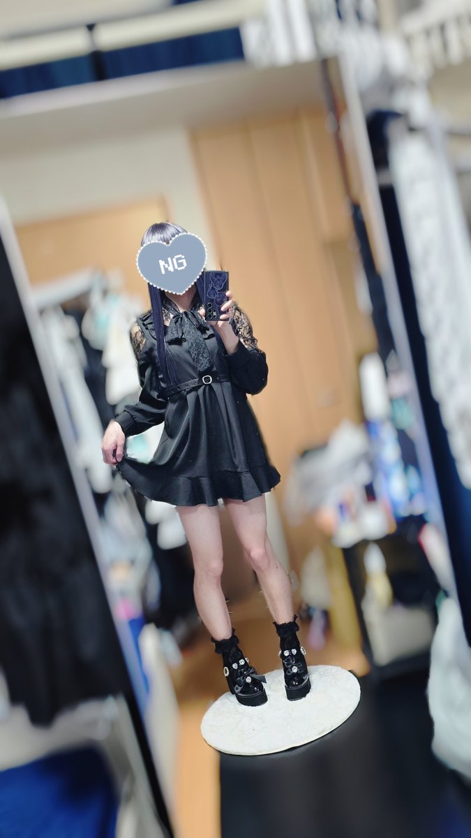 yyu2_8_anms's tweet photo. 絶対外には着ていけないワンピ
#女装 https://t.co/fYpEj5eHlu