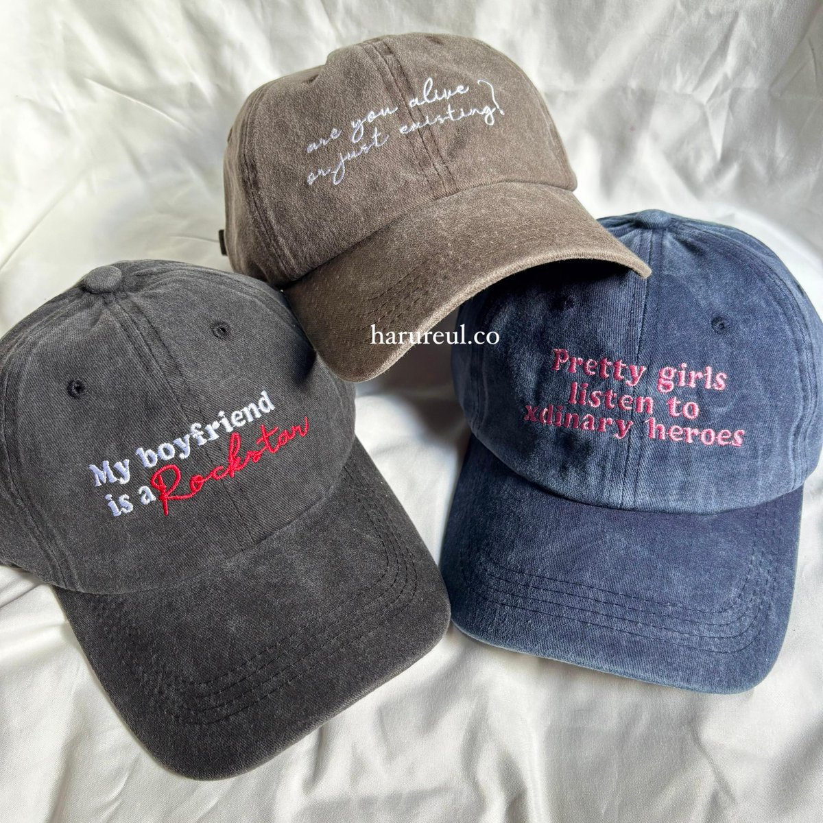 harureul_co's tweet photo. Help RT &amp; Like

Fast Pre-Order Xdinary Heroes Washed Cap &amp; Vinyl Bagcharm by @harureul_co 

Link PO Topi : https://t.co/lOEY7WFYEM
Link PO Bagcharm : https://t.co/HUZeB97szz
(Baca form sampai selesai)

Pengiriman bisa 🍊 

Close : To be Announced https://t.co/aC3XssNNM9