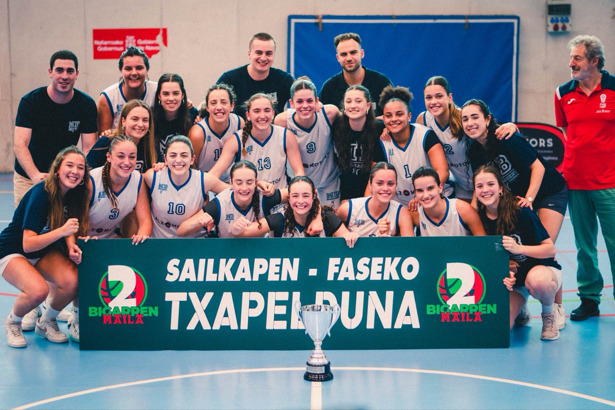 AlexFerCho_'s tweet photo. Ascenso conseguido! 🏀💪🏽 https://t.co/NcVXxF8Pdq