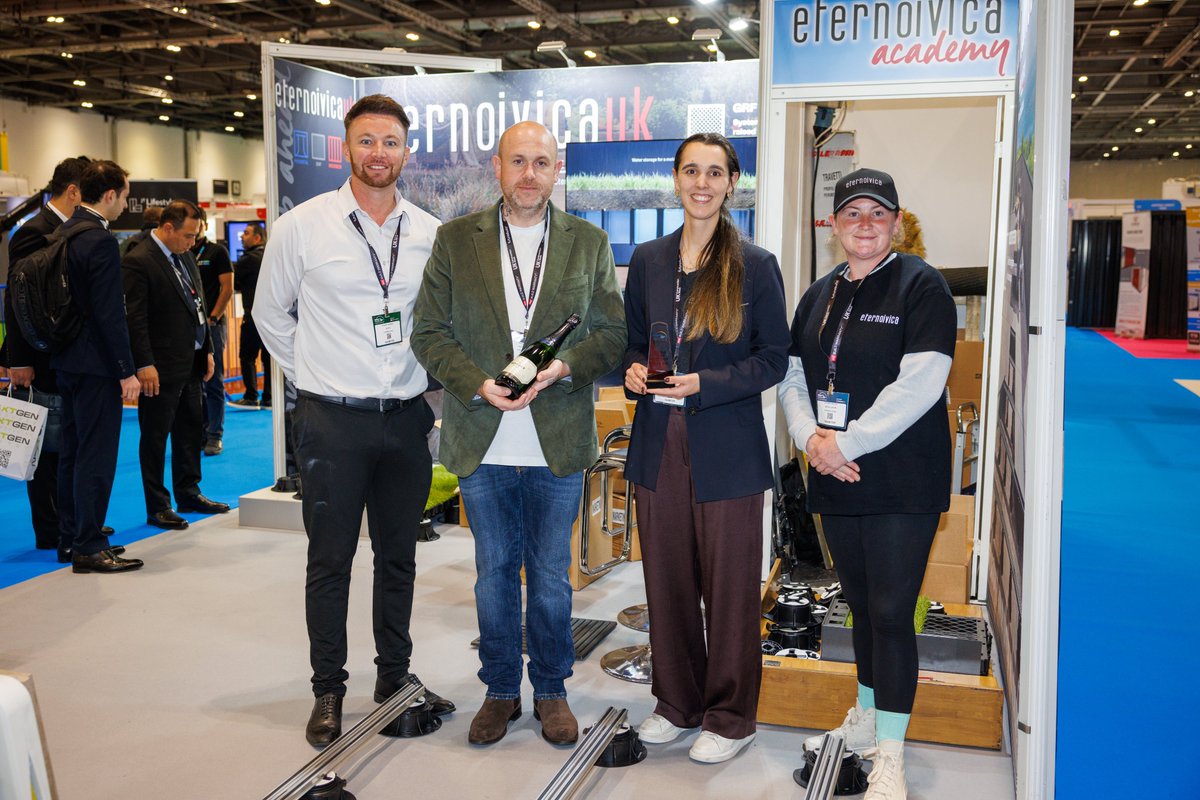UK Construction Week tweet media