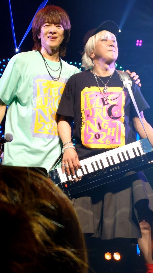 axscbt's tweet photo. エレナイ大阪まとめ①ツーショ
#エレナイネタバレ26 https://t.co/WlcrawoXc7