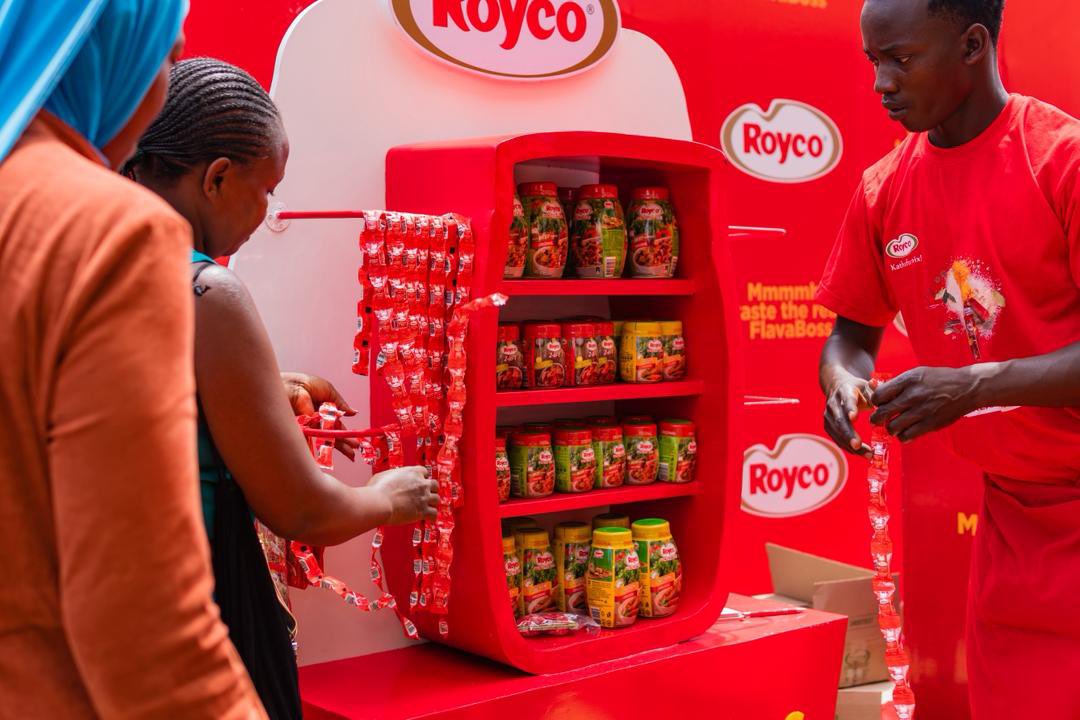 MusosiIbrah's tweet photo. Upgrade every meal with #FlavaBoss 🔥
Grab yours from the nearest supermarket or duuka and bring the flavor home!
#FlavaBoss #RoycoUganda https://t.co/I7FfnUugDh