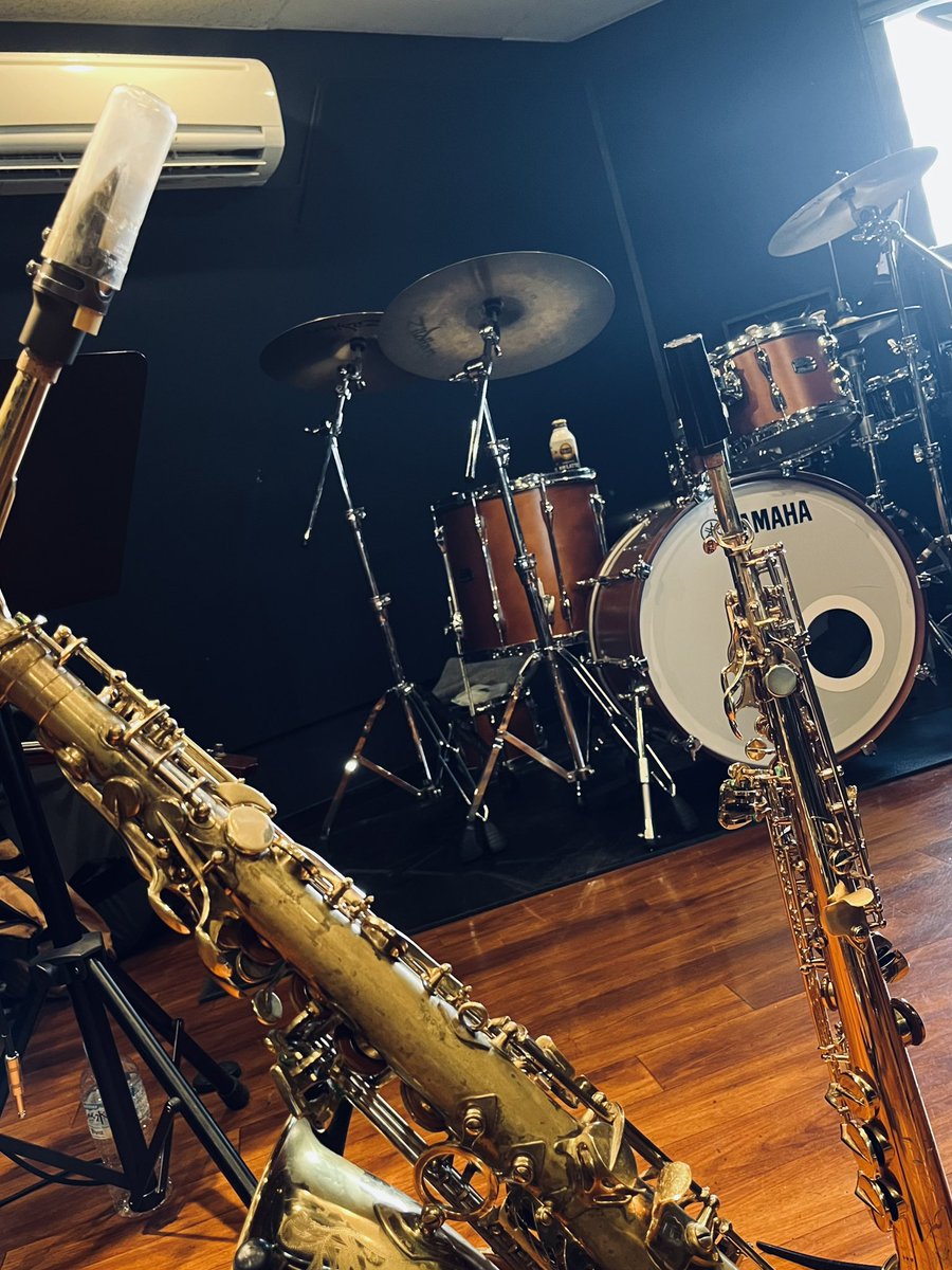 yo_zo_'s tweet photo. というのもバンドはやはりバランスで

#はらかなこ のピアノが作り出す音世界が他のメンバーのプレイを彼方まで引き立てつつも、しっかりと存在感を放ち

さぁ来月ついに新作のレコーディングがスタートします

#tsukuyomi #Playwright https://t.co/G1jxaAyId0