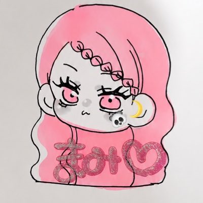 ᗰᗩᗰIෆ̈ tweet media