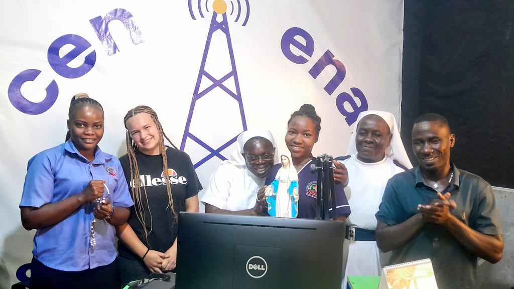 RadioCentenary's tweet photo. Twebaza Abakristu okuva mu katabi ka St.Yoanna Maria Muzeeyi Buyoga Health Centre III abatukulembedde mukusoma ssapule olwaleero. https://t.co/k3YtqxbBmO
