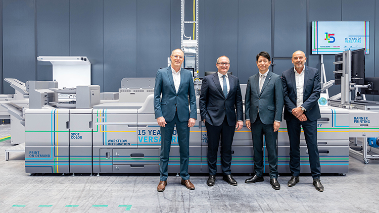 alabrent_mag's tweet photo. HEIDELBERG y RICOH cumplen 15 años de colaboración estratégica con Versafire Digital Printing Systems https://t.co/5zFVtD3KdM https://t.co/i54KMOgMnh