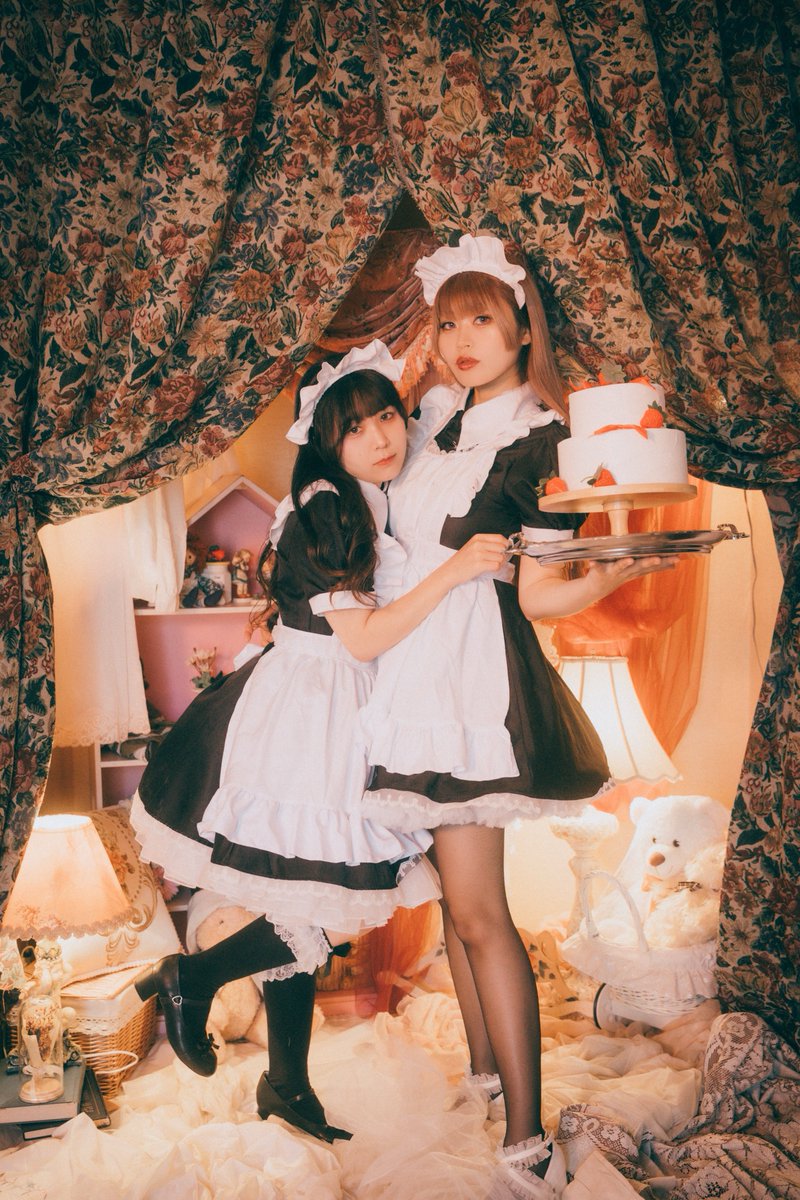 13astcoco's tweet photo. モデル◀143cm  165cm▶
クローゼットブースでの
立ちでの撮影イメージです🍒

#astcoco https://t.co/2tYCkIxVI4