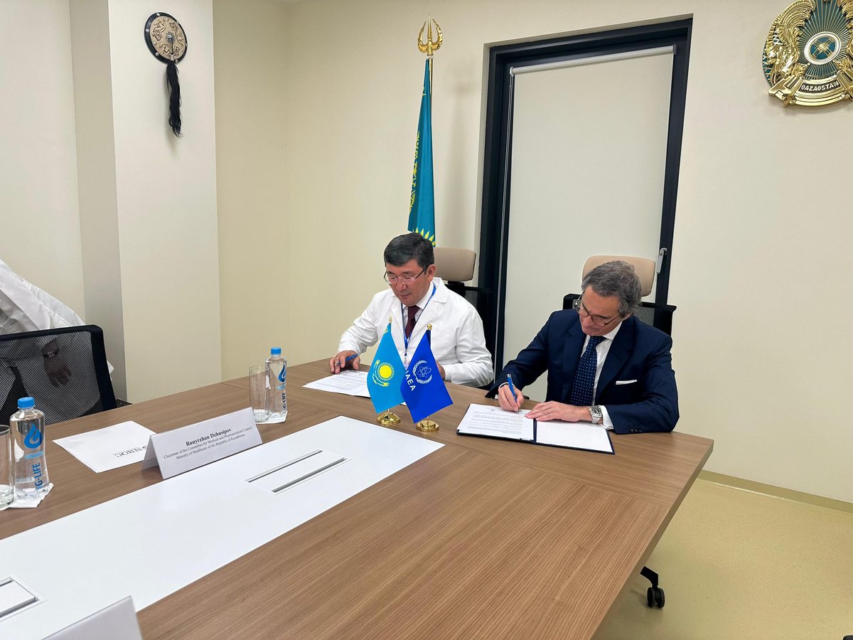 rafaelmgrossi's tweet photo. Visited Kazakhstan’s National Research Oncology Center (NROC) 🇰🇿 and signed an agreement to strengthen our cooperation in radiation oncology, nuclear medicine, diagnostic imaging, medical physics, radiopharmacy and radiation safety in medicine.

Impressed by the Center and the dedication and commitment of the teams working there. With @IAEAorg support, NROC is becoming an important reference centre for oncology in Central Asia, helping expand training, clinical attachments and capacity-building across the region.