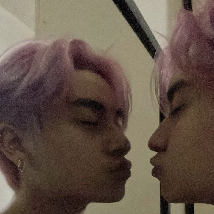 sarapjao's tweet photo. xDxD sëLf LüV~~~ :333

#PistangMagiliw #SarilingAlamat https://t.co/KawjeBPVWS