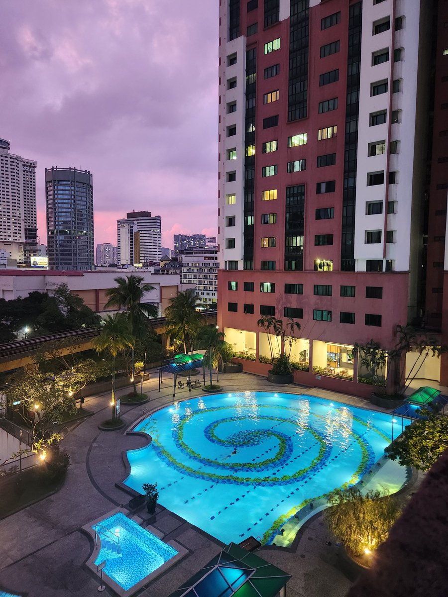 eldflamma's tweet photo. 🌆 https://t.co/DVwebVCEMd