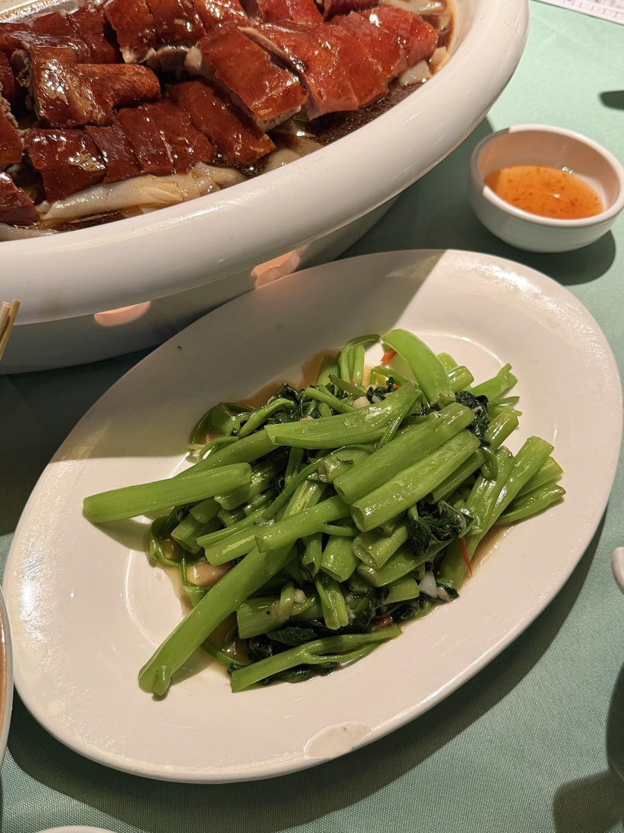 oirumva's tweet photo. Eat well and treat yourself. https://t.co/J0aoPjOWFF