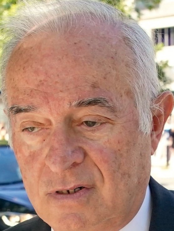 Sebastián tweet media