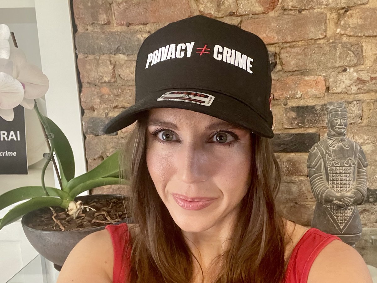 lauren emily tweet media