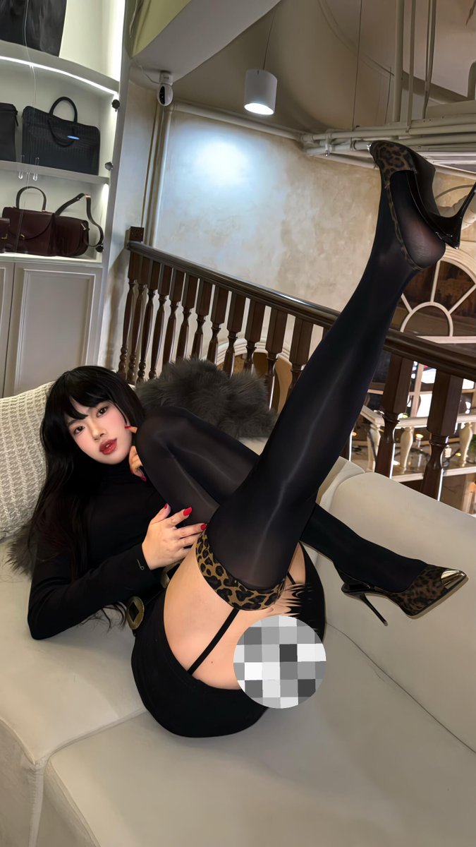 久菜腿腿~ tweet media