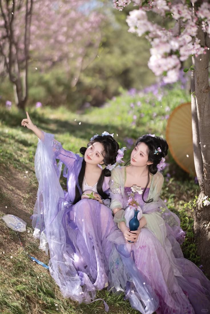 echoxin199's tweet photo. 举手投足皆成画，回眸便是三分仙气。 https://t.co/qSuXmLPfYm