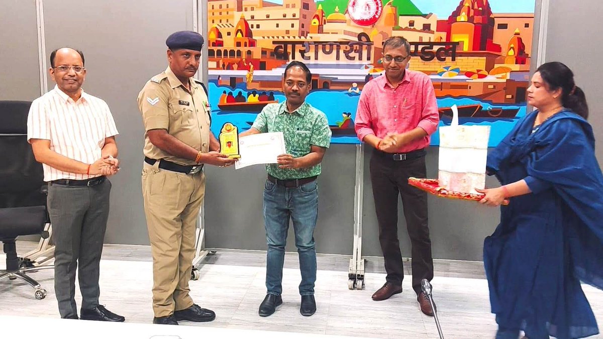 DRM Varanasi tweet media