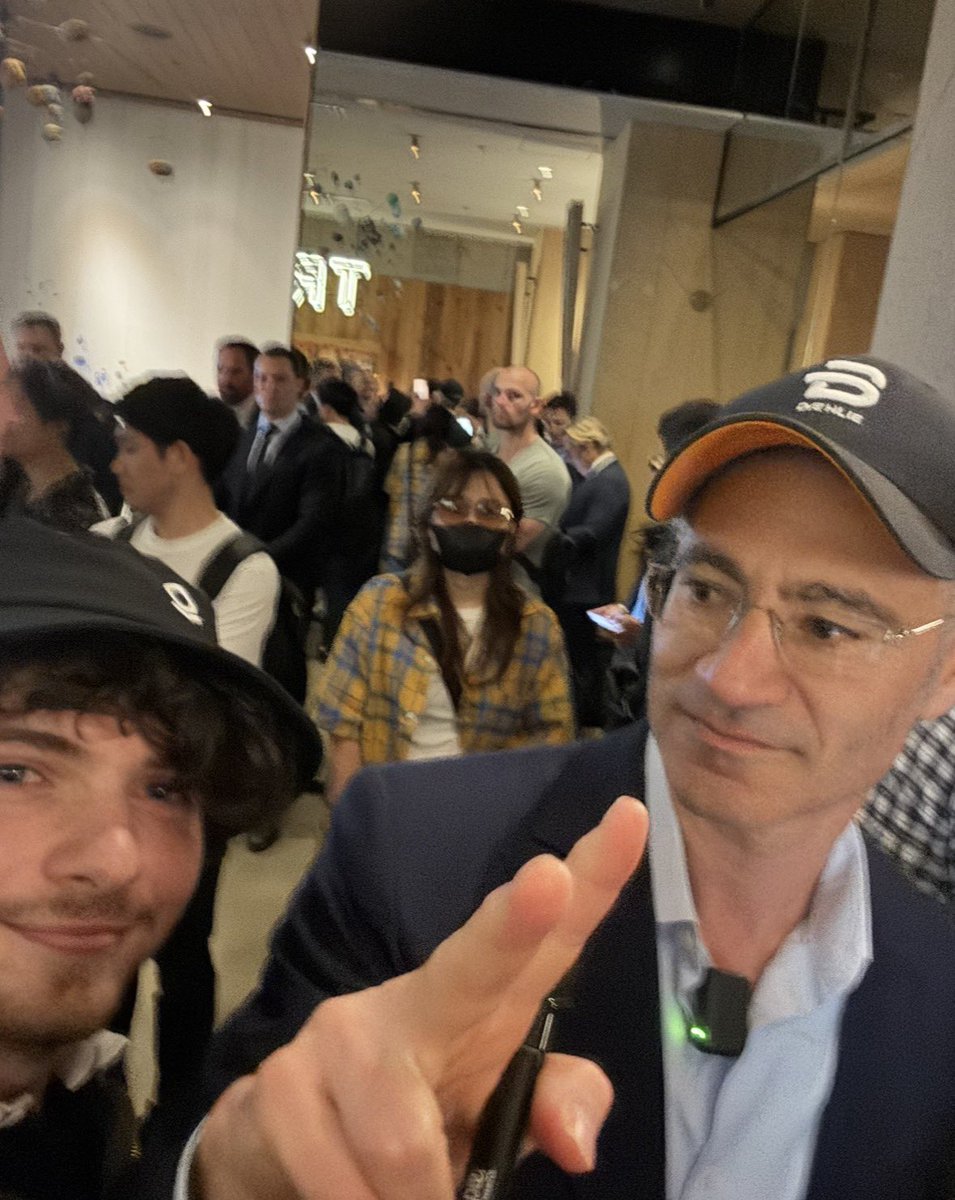 Ben tweet media