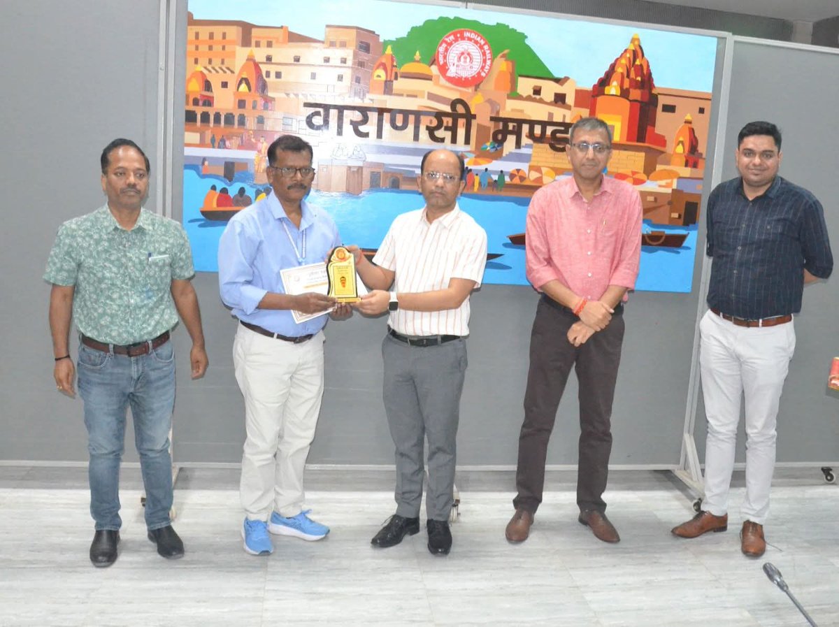 DRM Varanasi tweet media
