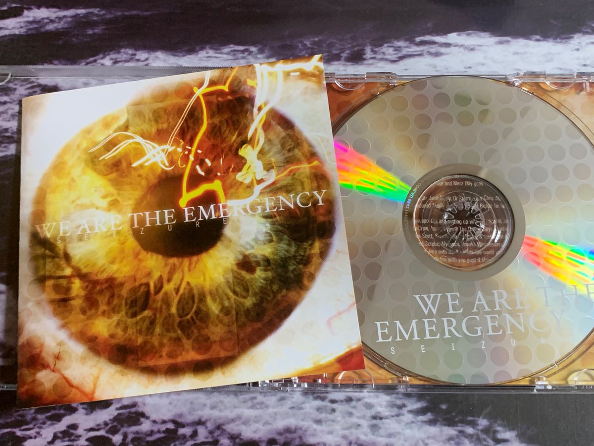 EmoAftermath's tweet photo. 大して売れなかったけど信者が多いスクリーモ〜ポストハードコアバンドWe are the emergency私も大好きです
このEPは傑作ですね収録曲ラストHello, My Name Is Distance最高すぎ
https://t.co/2fMb1RlYI2 https://t.co/SpxBgcCf7y