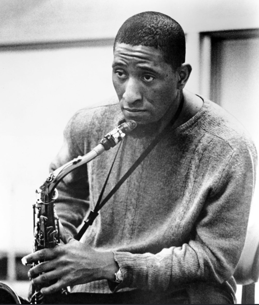 SLGHTR! 13x tweet media