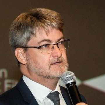 Le Grand Invité International - RFI tweet media