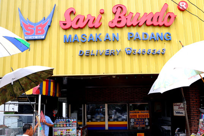 txtkarir's tweet photo. dari ke-4 rumah makan padang legenda ini..

yg mana yg pernah kalian cobain? atau minimal pernah denger ceritanya?

- sari bundo
- sepakat
- pondok djaja
- surya https://t.co/Jj0fUAdpfP