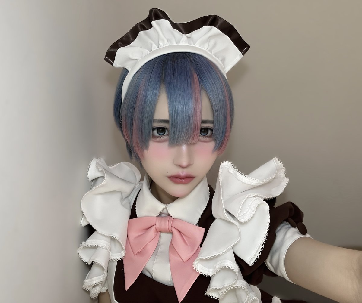 ロココ tweet media