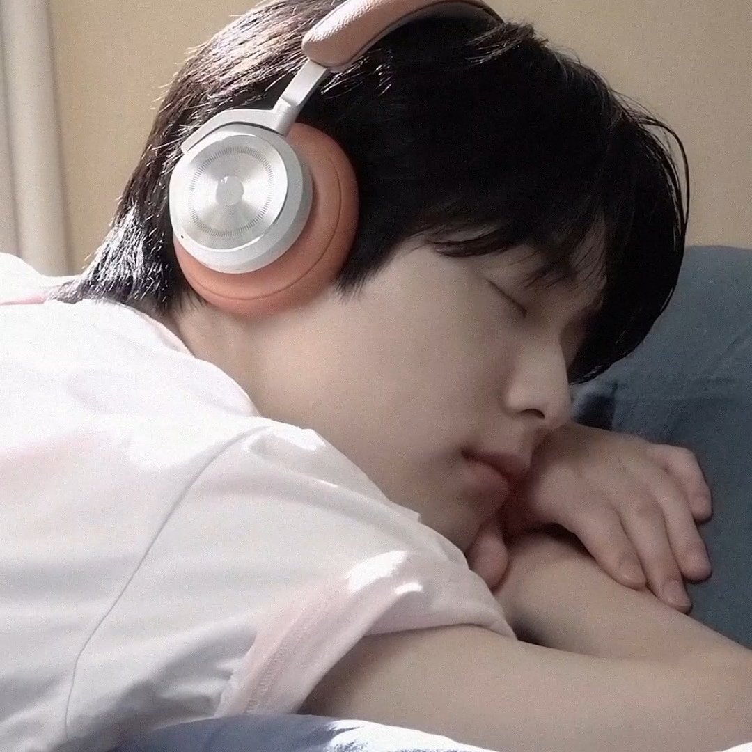 soobin. tweet media