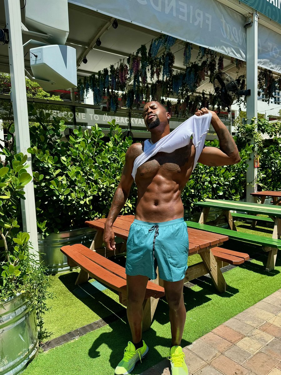 @IAMSAFAREE tweet media